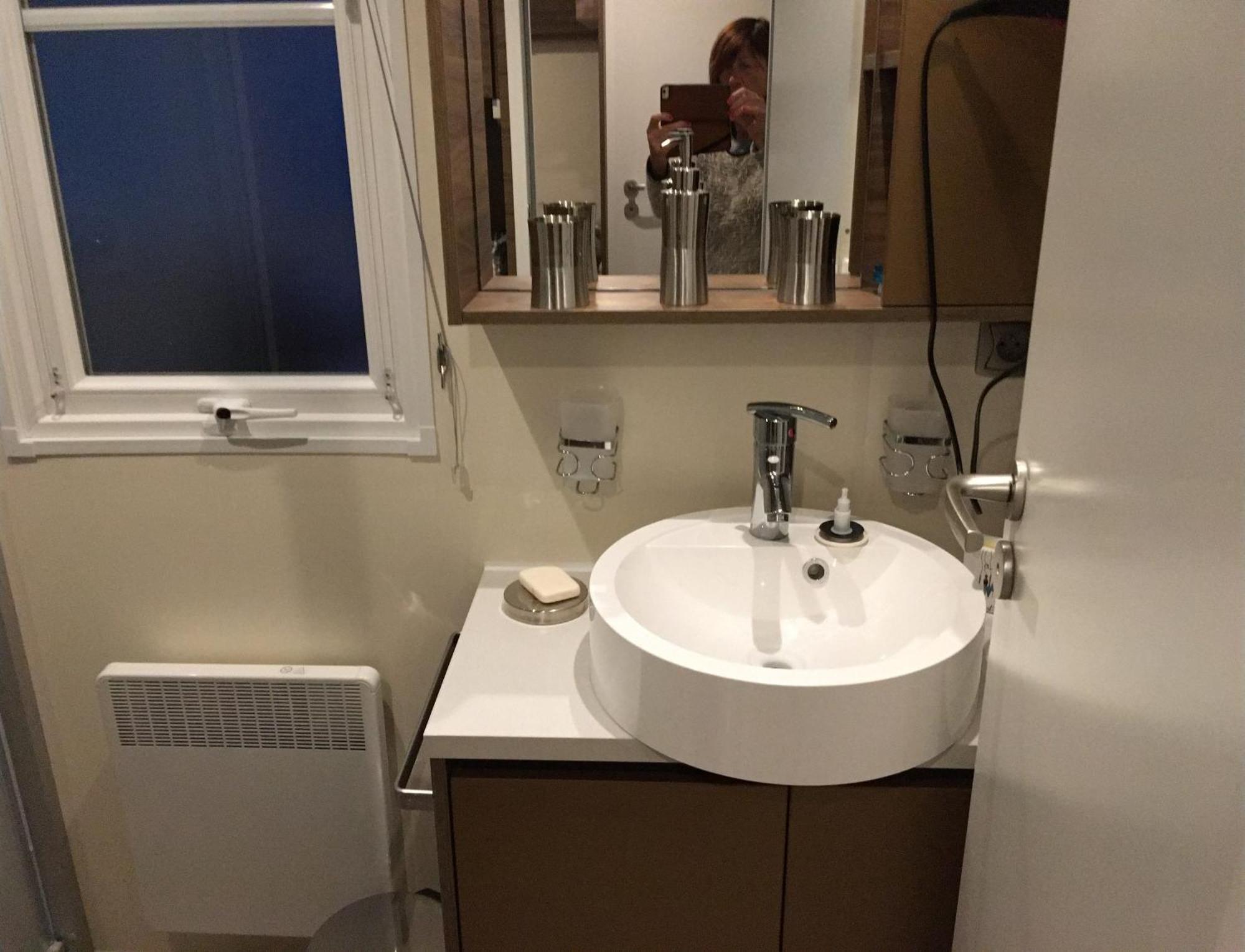 Mobilhome Familial 6 A 7 P 3 Chambres 42 M2 Saint Brevin Les Pierres Couchees Exterior photo